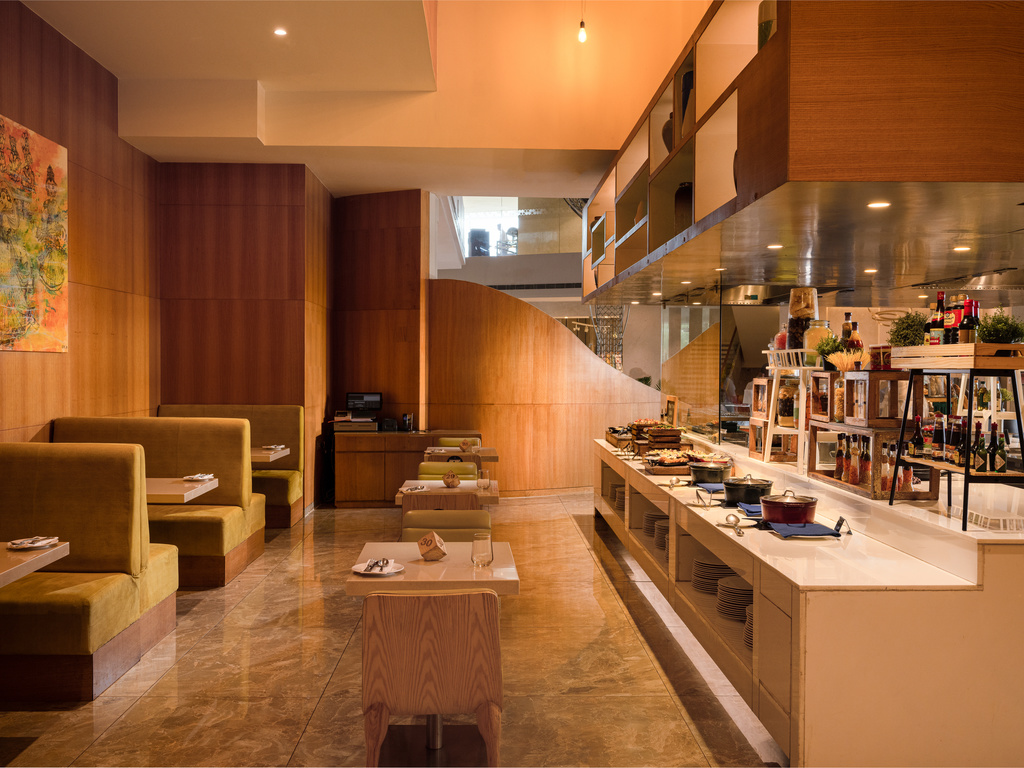 Food Exchange all-day dining