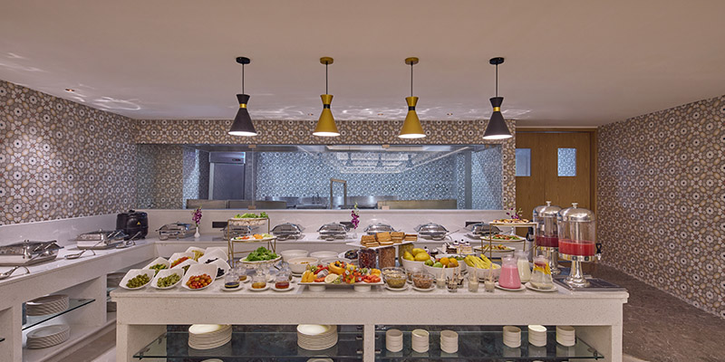 Breakfast buffet